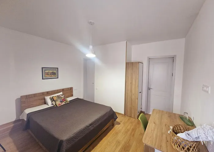Hotel Home