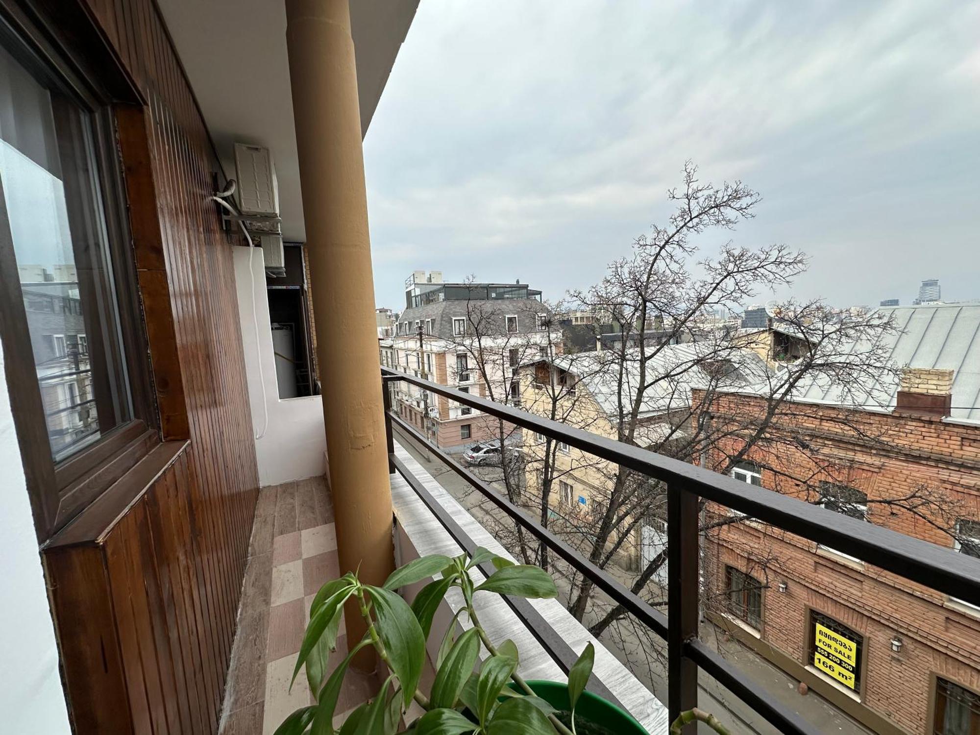 Отель Hotel Home *